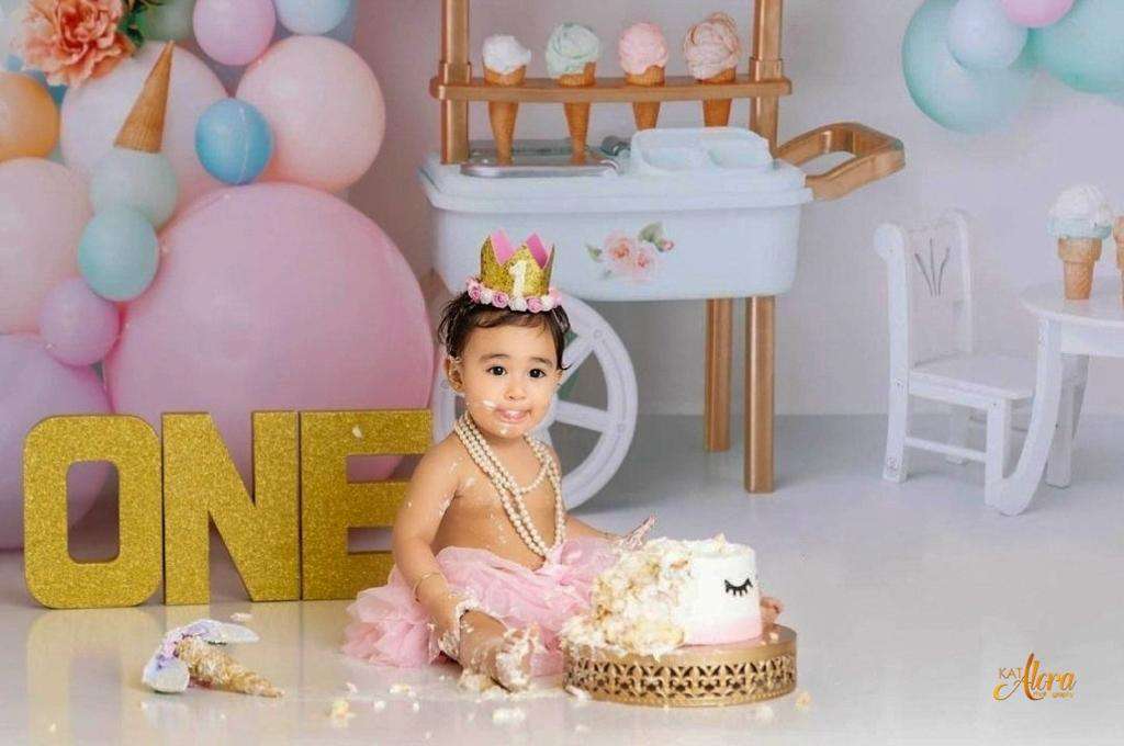 Cake smash Photography