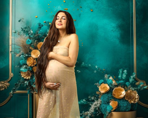 Elegant maternity photoshoot in studio by maternity photographer Cranbourne North Melbourne
